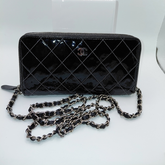 Chanel Black Patent Leather WOC - Picture 2 of 11